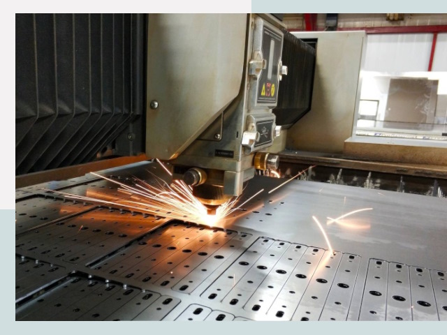 Лазерная резка металла в Тайшете от 623 руб.